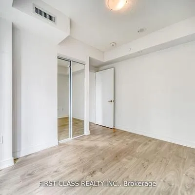 50,&nbsp;Wellesley, Church-Yonge Corridor, Toronto