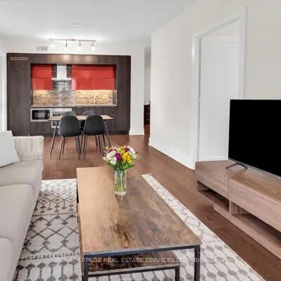 300,&nbsp;Front, Waterfront Communities C1, Toronto