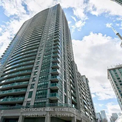 19,&nbsp;Grand Trunk, Waterfront Communities C1, Toronto