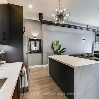 766,&nbsp;King, Niagara, Toronto