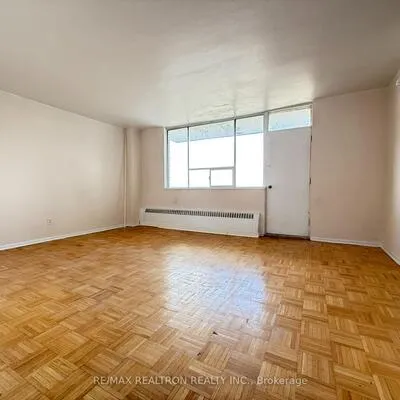 500,&nbsp;Dawes, O'Connor-Parkview, Toronto