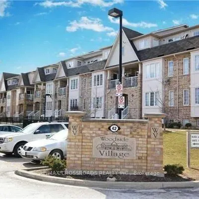 42,&nbsp;Pinery, Malvern, Toronto