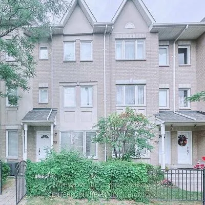 29,&nbsp;Rosebank, Malvern, Toronto
