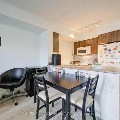 1346,&nbsp;Danforth, Eglinton East, Toronto
