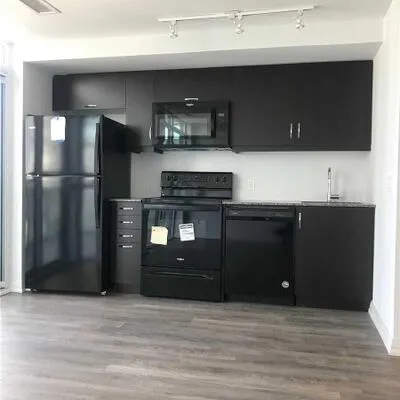 30,&nbsp;Meadowglen, Woburn, Toronto