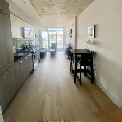 665,&nbsp;Kingston, The Beaches, Toronto
