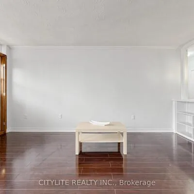 2245,&nbsp;Eglinton, Ionview, Toronto