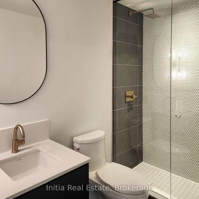 1285,&nbsp;Queen, Greenwood-Coxwell, Toronto