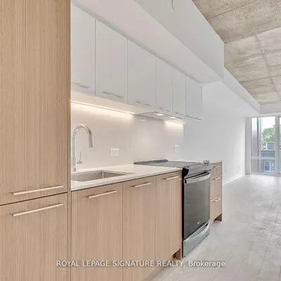 665,&nbsp;Queen, South Riverdale, Toronto