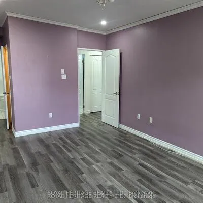 1275,&nbsp;Markham, Woburn, Toronto
