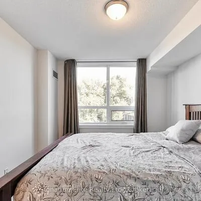 3520,&nbsp;Danforth, Oakridge, Toronto