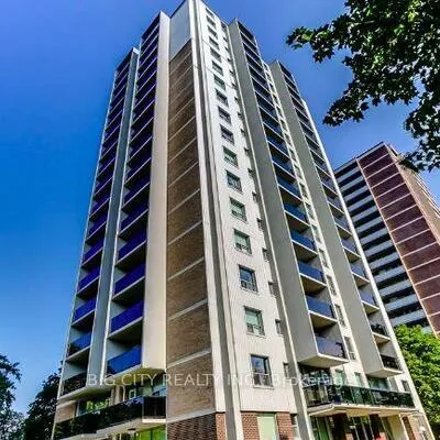 1000,&nbsp;Broadview, East York, Toronto