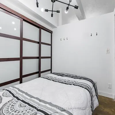 201,&nbsp;Carlaw, South Riverdale, Toronto