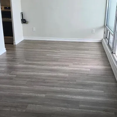 1,&nbsp;Massey, Crescent Town, Toronto