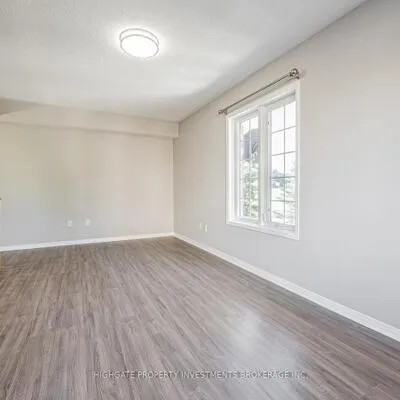 200,&nbsp;Mclevin, Rouge E11, Toronto