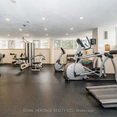 10,&nbsp;Dean Park, Rouge E11, Toronto