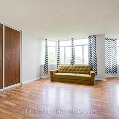88,&nbsp;Alton Towers, Milliken, Toronto