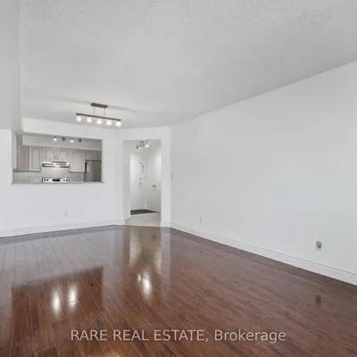400,&nbsp;Mclevin, Malvern, Toronto