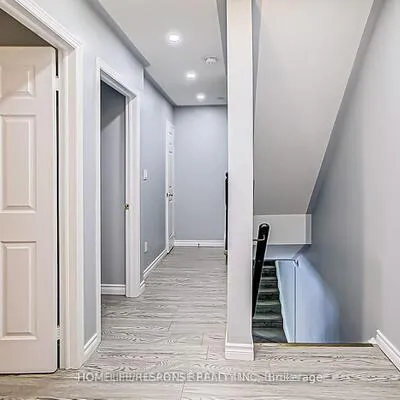 29,&nbsp;Rosebank, Malvern, Toronto