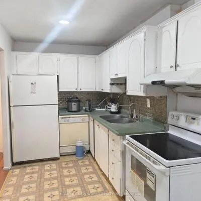 4064,&nbsp;Lawrence, West Hill, Toronto