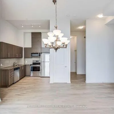 30,&nbsp;Meadowglen, Woburn, Toronto