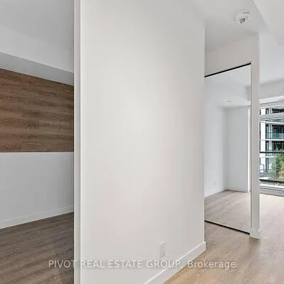 1050,&nbsp;Eastern, The Beaches, Toronto