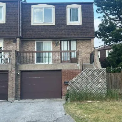 17,&nbsp;Sandhurst, Agincourt North, Toronto