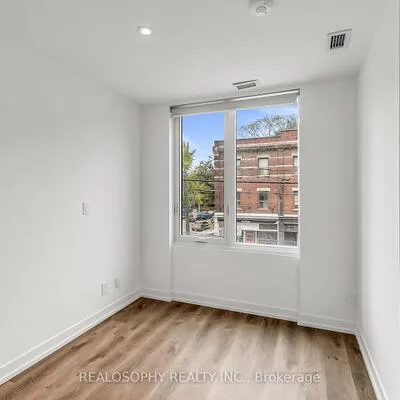 115,&nbsp;Larchmount, South Riverdale, Toronto