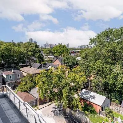 150,&nbsp;Logan, South Riverdale, Toronto