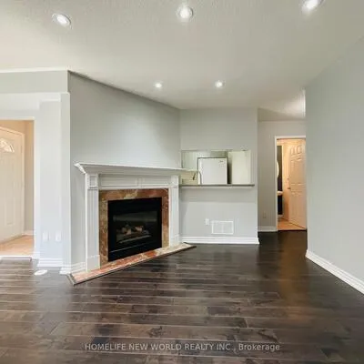 29,&nbsp;Rosebank, Malvern, Toronto