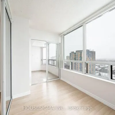 330,&nbsp;Alton Towers, Milliken, Toronto