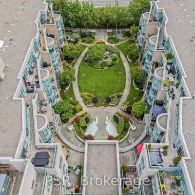 9,&nbsp;Boardwalk, The Beaches, Toronto