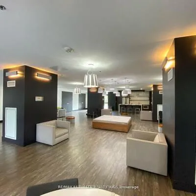 88,&nbsp;Colgate, South Riverdale, Toronto