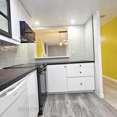 2460,&nbsp;Eglinton, Eglinton East, Toronto