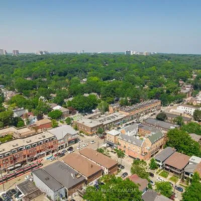 101,&nbsp;Hammersmith, The Beaches, Toronto