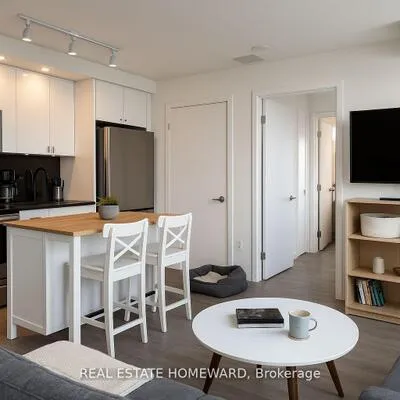 630,&nbsp;Greenwood, Blake-Jones, Toronto