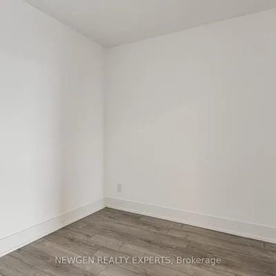 3100,&nbsp;Keele, Downsview-Roding-CFB, Toronto