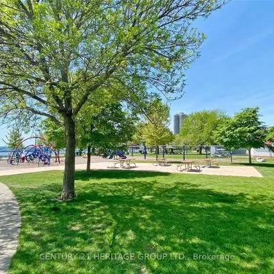 1910,&nbsp;Lake Shore, High Park-Swansea, Toronto