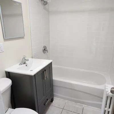 2275,&nbsp;Weston, Weston, Toronto