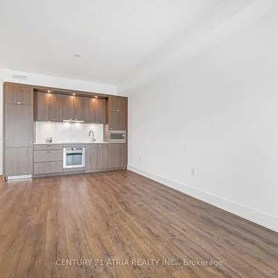 858,&nbsp;Dupont, Dovercourt-Wallace Emerson-Junction, Toronto