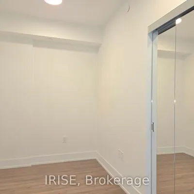 858, Dupont, Dovercourt-Wallace Emerson-Junction, Toronto