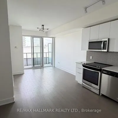 30,&nbsp;Shore Breeze, Mimico, Toronto
