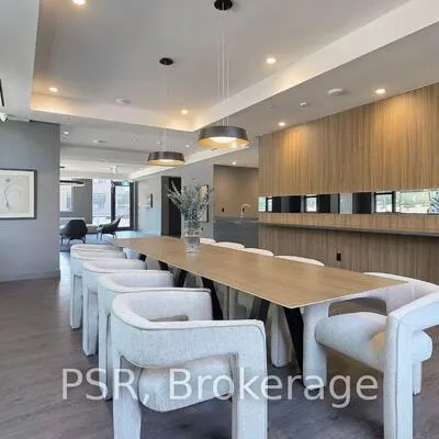 240,&nbsp;Markland, Markland Wood, Toronto