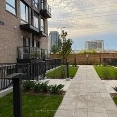 34,&nbsp;Fieldway, Islington-City Centre West, Toronto