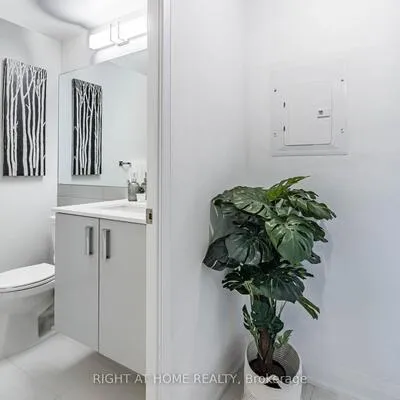 30,&nbsp;Gibbs, Islington-City Centre West, Toronto