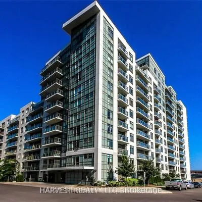 812,&nbsp;Lansdowne, Dovercourt-Wallace Emerson-Junction, Toronto