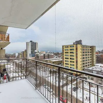115,&nbsp;Tyndall, South Parkdale, Toronto