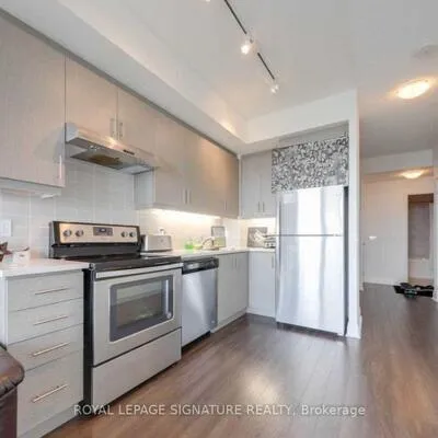 17,&nbsp;Zorra, Islington-City Centre West, Toronto