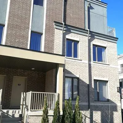 30,&nbsp;William Jackson, New Toronto, Toronto