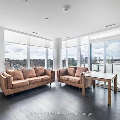 4208,&nbsp;Dundas, Edenbridge-Humber Valley, Toronto